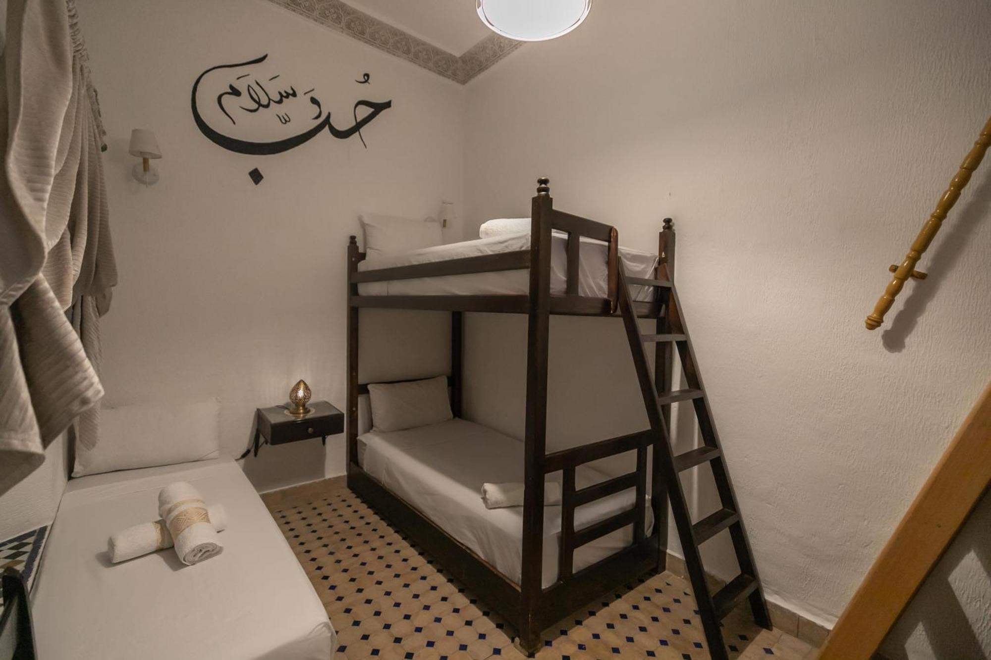 Riad Nayum Fes Exterior photo