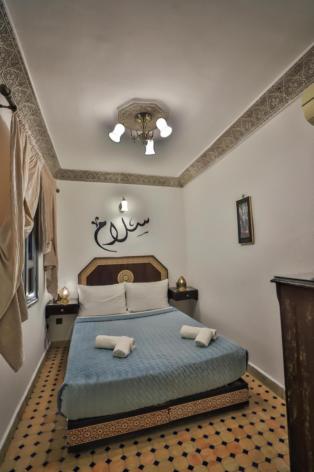 Riad Nayum Fes Exterior photo